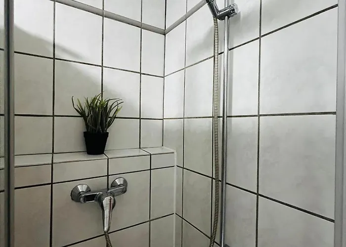 Apartmán B2 Xl I 130m2 I 10 Einzelbetten I Voll Ausgestattet I Balkon I Wasch I Xxl P Mettingen (North Rhine-Westphalia)