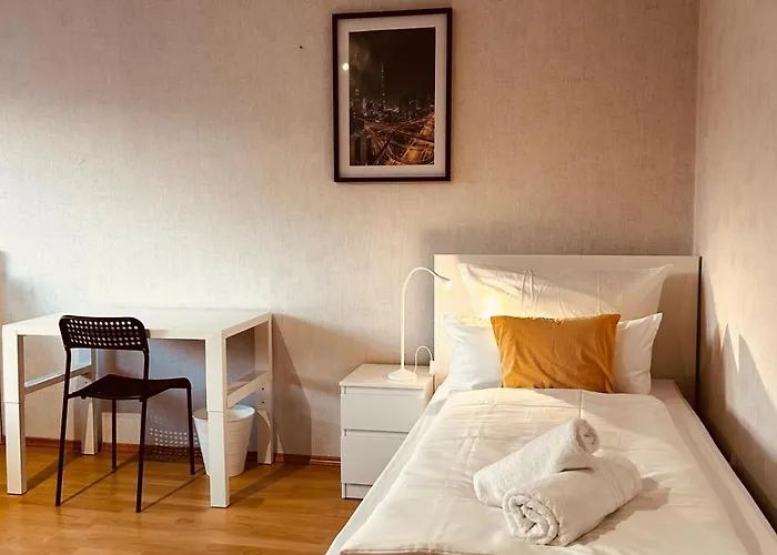 B2 Xl I 130m2 I 10 Einzelbetten I Voll Ausgestattet I Balkon I Wasch I Xxl P * Mettingen (North Rhine-Westphalia)