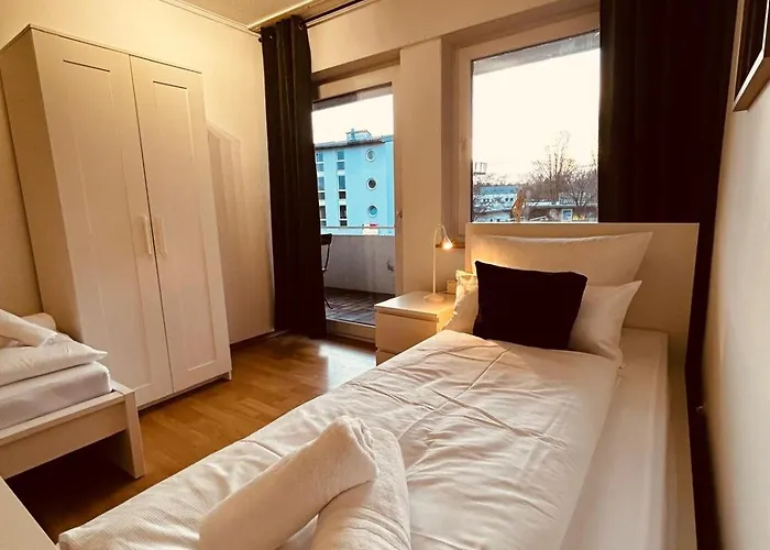 B2 Xl I 130m2 I 10 Einzelbetten I Voll Ausgestattet I Balkon I Wasch I Xxl P * Mettingen (North Rhine-Westphalia)