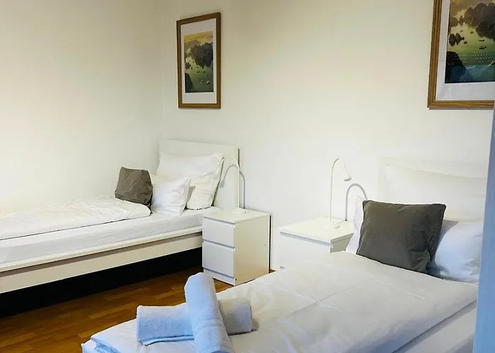 B2 Xl I 130m2 I 10 Einzelbetten I Voll Ausgestattet I Balkon I Wasch I Xxl P Apartmán